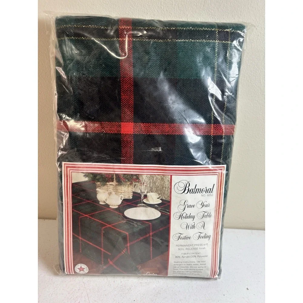 Lintex Balmoral Moire Plaid‎ Tablecloth Red/Green/Golf Oblong 60